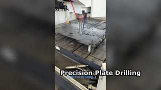 Máy khoan tấm CNC