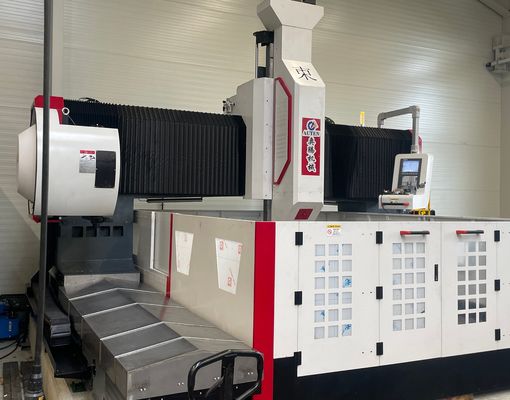 Kích thước phôi 2000x2000mm Máy khoan CNC tốc độ cao cho tấm và tấm ống