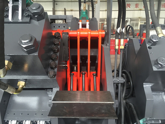 Máy khoan góc CNC tốc độ cao / Máy đâm góc / Máy đánh dấu góc