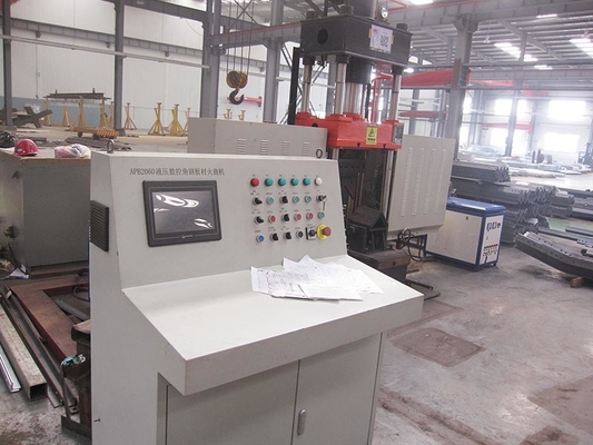 APB2060 Máy cong góc và tấm lửa CNC thủy lực
