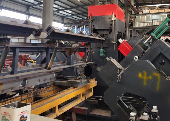 Máy CNC đường góc JNC2532 và JNC2532G cho chuyển động CNC toàn diện và khoan lỗ chính xác trong ngành công nghiệp thép góc