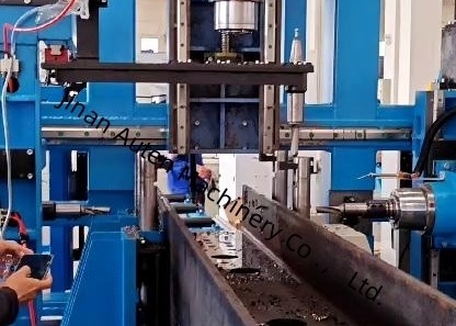 3 bộ tạp chí công cụ 3D CNC H Beam Drilling Tapping And Cutting Machine Φ10 Đơn vị đánh dấu thủy lực