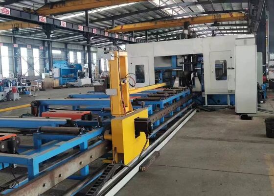 1250x600mm Độ rộng Độ cao Máy khoan 3D CNC Beam BT40 Spindles For Steel Structure Application