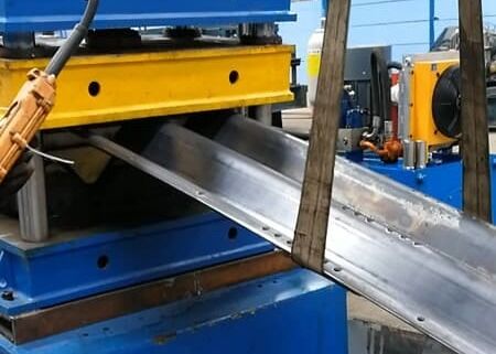 Mô hình DFCP150 Đường dây hình thành cuộn mảng dải dồn với chức năng lỗ đâm