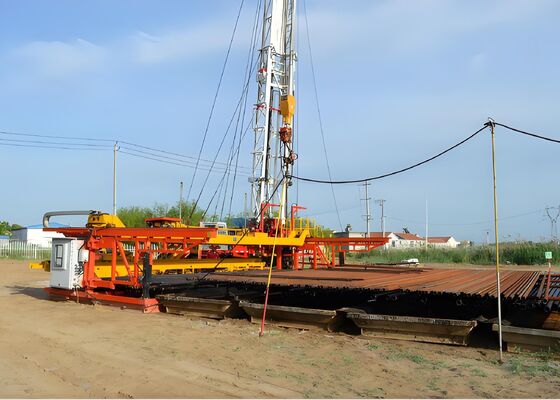 9KW Power Oil Well Máy vận hành sửa chữa nhỏ 4000mm Độ cao nâng