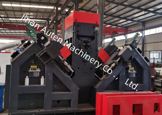 Dây chuyền sản xuất máy khoan thép góc CNC tự động Max 6000r / phút. Tốc độ quay trục chính
