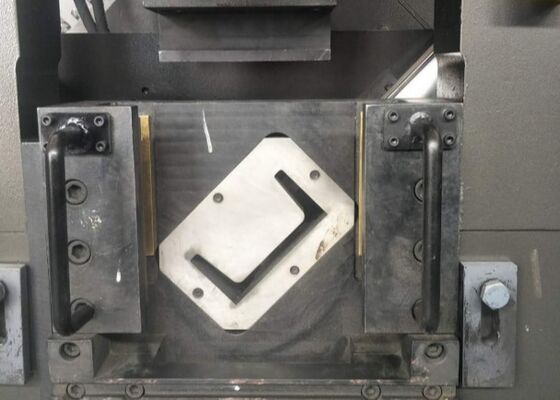 3 trong 1 CNC đâm đánh dấu máy cắt cho phẳng / góc thép kênh thép Mô hình CJBNC1412